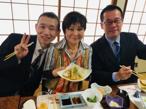 生まれ変わります！