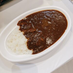 カレーの匂いは無敵(^ ^)